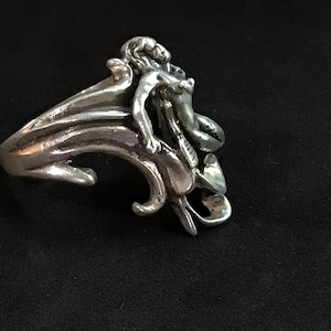 Vintage Nude Ring - Etsy