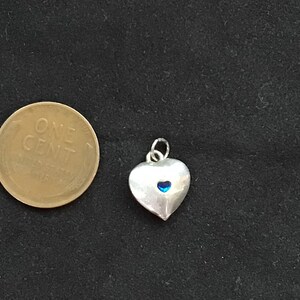 Vintage Midcentury Sterling silver puffy heart bracelet charm jewel tone cobalt blue accent fine jewelry  modernist