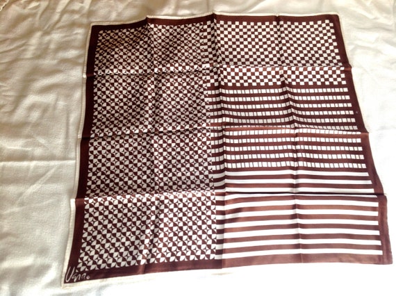 Vintage 60's signed Vera Neumann scarf brown and … - image 2