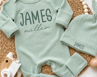 Custom Baby Name Homecoming Outfit Set, Baby Bodysuit with Matching Hat, Personalized Newborn Gift