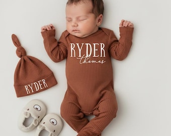 Baby Coming Home Outfit, Personalized Baby Gift, Baby Boy Hospital Announcement, Newborn Name Outfit, Baby Name Outfit for Hospital