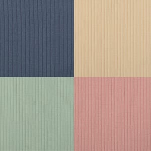 Pu&ograve; includere: Una griglia di quattro campioni di tessuto con una trama a coste verticali. Il quadrante in alto a sinistra &egrave; blu navy scuro, quello in alto a destra &egrave; beige chiaro, quello in basso a sinistra &egrave; verde salvia e quello in basso a destra &egrave; rosa antico.