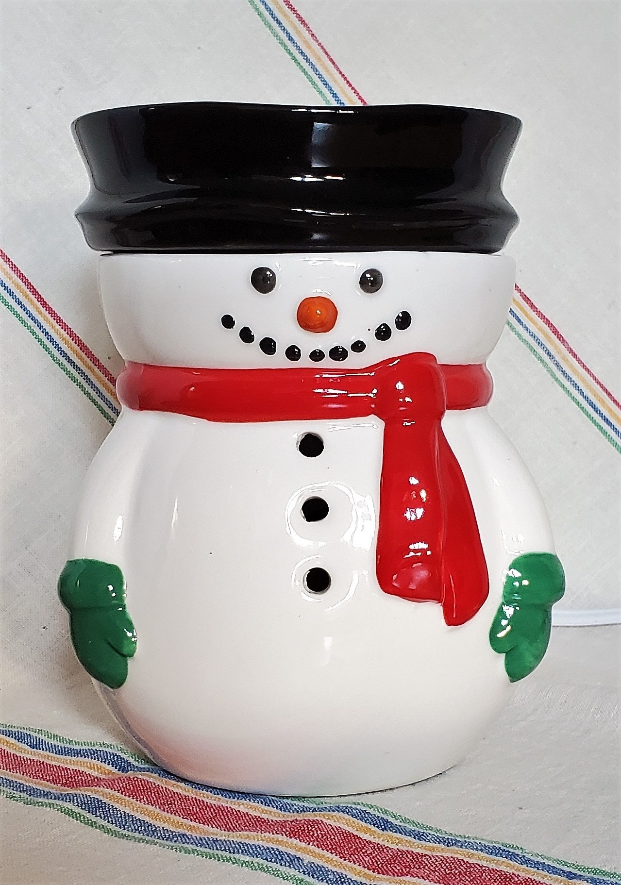 Yankee Candle Snowman Tart Warmer, Winter Home Decor, Wax Melt Warmer,  Christmas Gift, Festive Fragrance 