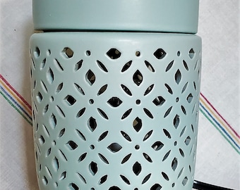 ON SALE:  Teal Electric Illumination Fragrance Warmer for Melting Tarts