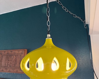 Vintage Yellow Ceramic Swag Lamp - Plug-in