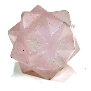 Rosenquarz Merkaba Stern 20 Zacken | Selbstliebe-Kristallheilung Geschenk | 30-35 MM Herz Chakra Stein, Heilige Geometrie, Geschliffener Rosa Kristall