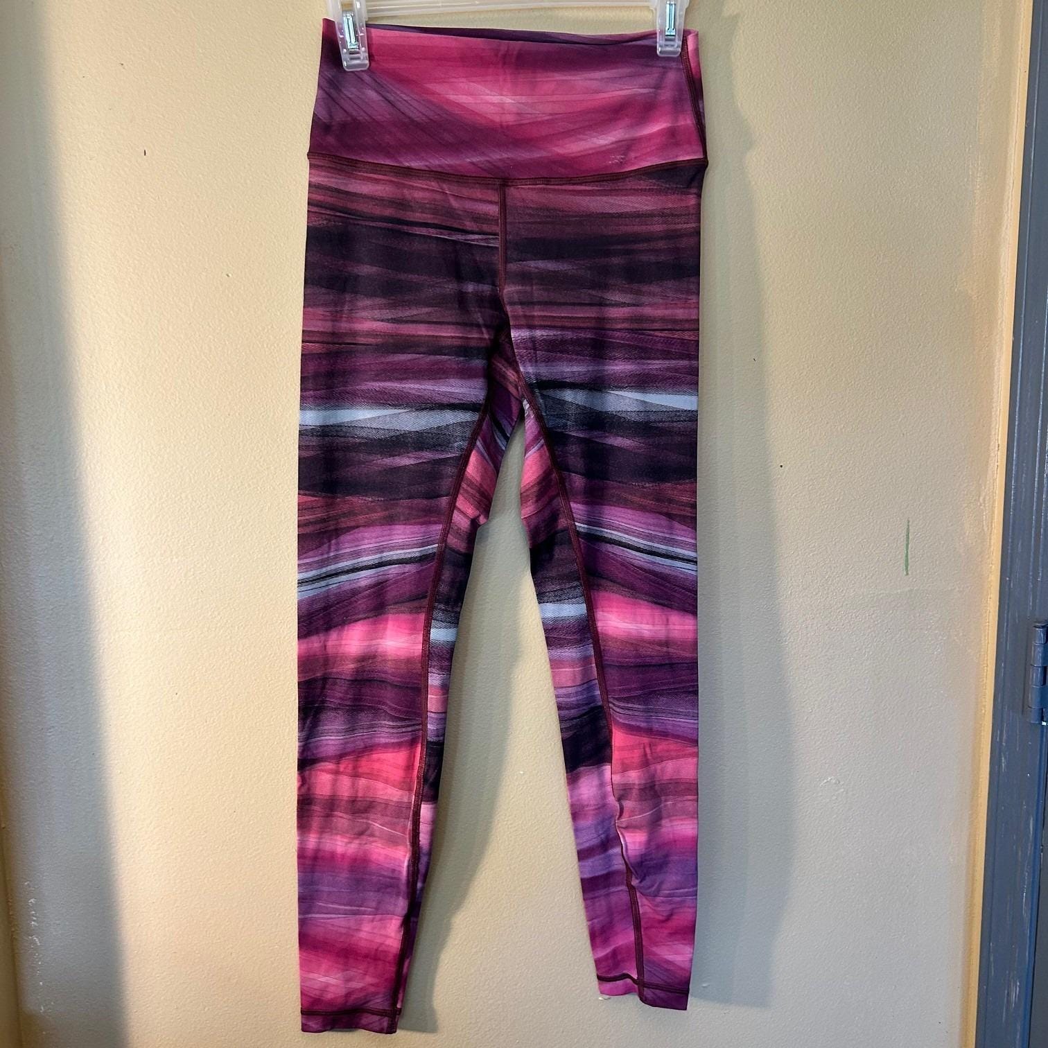 新品タグ付 ルルレモンlululemon レギンスパンツ7/8 サイズXS 2