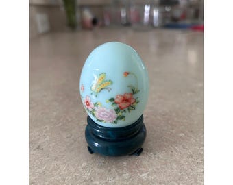 Vintage Avon Patchwork Cologne Egg Decanter Blue Milk Glass Floral Butterfly 1oz