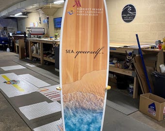 Letrero vertical personalizado de tabla de surf, letrero con el logotipo de tu empresa, decoración de playa tropical, arte mural para alquileres de playa, decoración costera, letrero de Airbnb