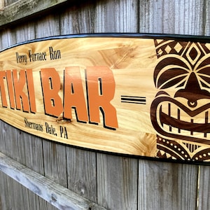 Décor de bar tiki sur le thème de la planche de surf Hawaii, panneau de surf personnalisé pour le décor de plage, conception personnalisée de cadeau de surf, décor côtier hawaïen