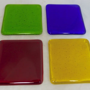 Red, Green, Yellow & Blue Handmade Transparent Glass Coasters Vibrant Colours - Set of 4 - Hand Crafted Glass Drinks Mat Gift Home Barware