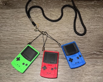 3D Printed GameBoy Keychain – Retro Gamer Lanyard Charm