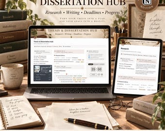 Può includere: Un modello di spazio di lavoro digitale intitolato Thesis & Dissertation Hub visualizzato su un laptop e un tablet. Lo schermo mostra strumenti per la ricerca, la scrittura e le scadenze. Un taccuino, una penna e libri impilati sul tavolo.