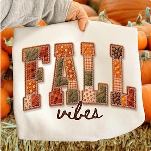 Adrettes Herbst Vibes Kürbis Shirt, Patchwork Imitat Besticktes T-Shirt, Florale Kürbis Schleife Herbst T-Shirt, Cottagecore Herbst Grafik Top
