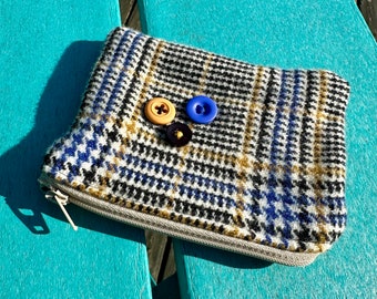 Houndstooth Vintage Upcycled Wallet, Change Purse, Zipper Pouch