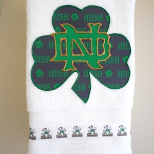 Toalha de mão Notre Dame: decoração de banheiro de algodão com apliques do Fighting Irish