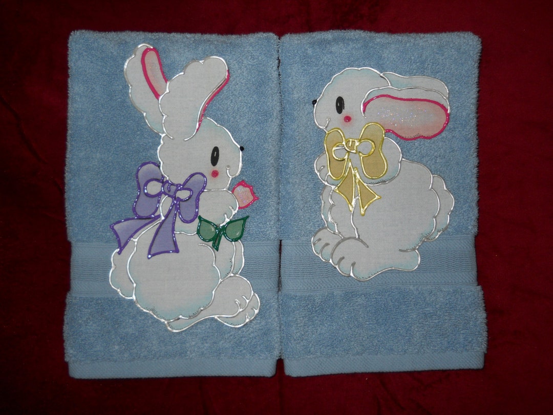 Set of 2 Appliqued Easter Hand Towels, Easter Bunny Bathroom Towels