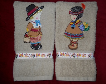 Thanksgiving Hand Towel Set Kitchen or Bathroom Pilgrim Boy Indian Girl Giving Thanks