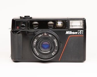 Nikon One Touch L35AF III - 35mm F/2.8 - Vintage Film - 35mm Point