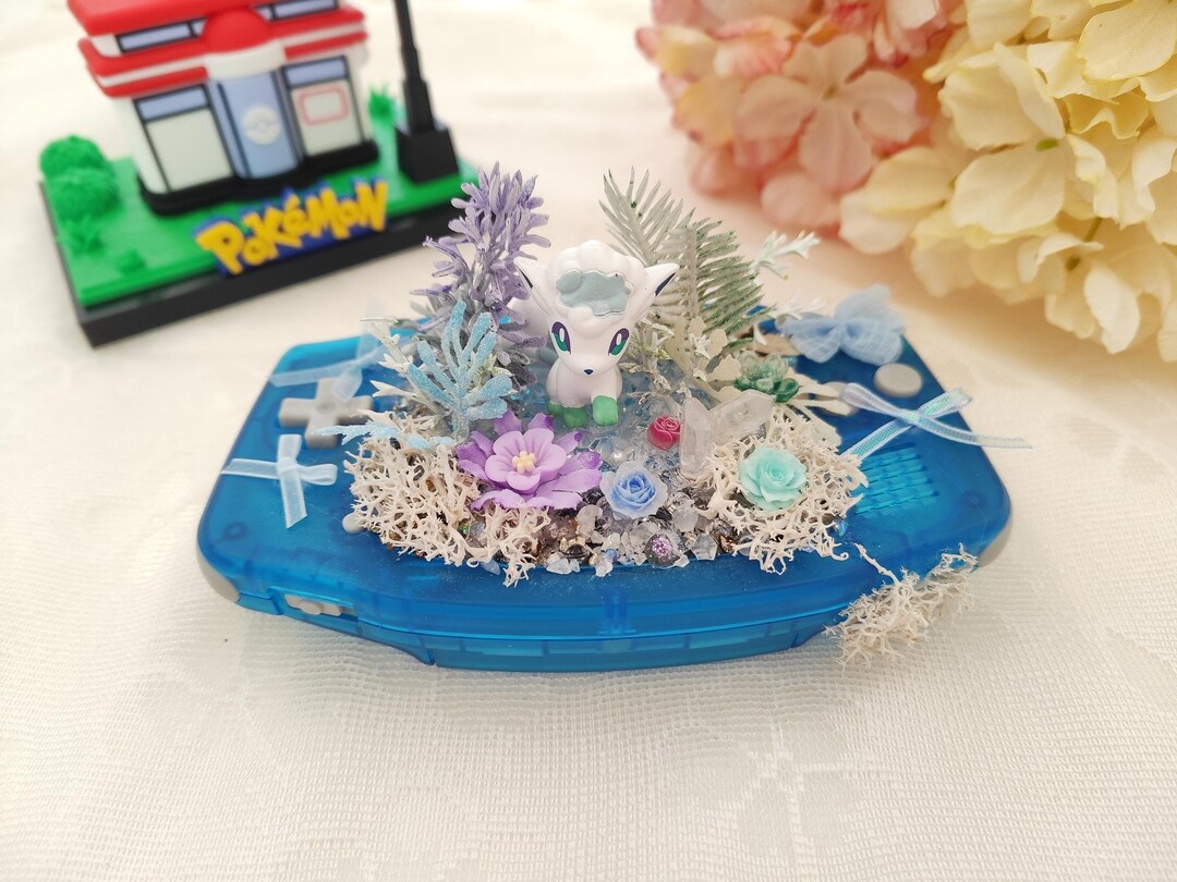 Gameboy Advance Terrarium Diorama - Vulpix - Etsy