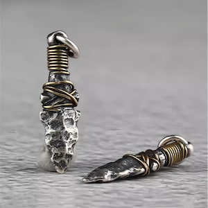 Handcrafted 925 Sterling Silver Indian Stone Spear Pendant Arrowhead Pendant Necklace for Men & Women Spearhead  Pendant Arrow Charm Jewelry