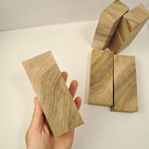 Blocs de bois de noyer naturel : créations écologiques, travail du bois et travaux manuels, sculpture et tournage