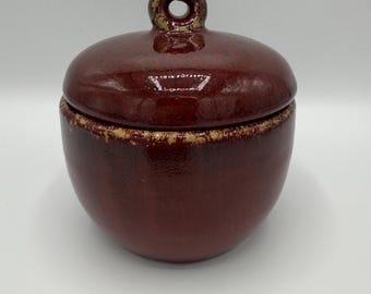 Burgundy lava effect ceramic pot – acorn shape, vintage autumn decor