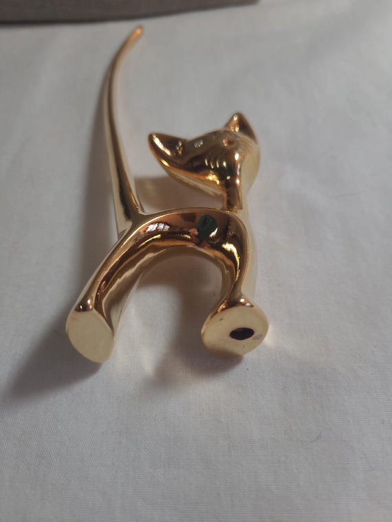 Brass colored cat ring holder - image 3
