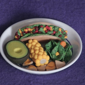 taco lunch doll food for  American Girl dolls