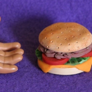 Hamburger & hotdog doll food for american girl doll image 3