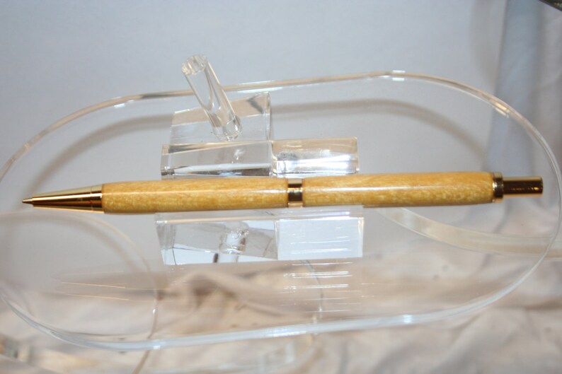 Pens to write on wooden hearts Clearance