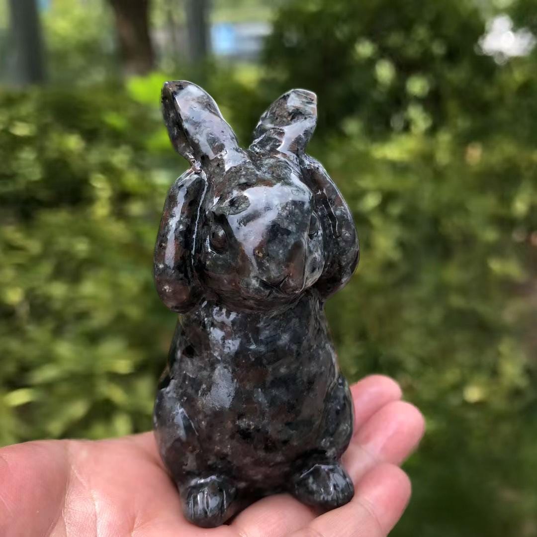 Yooperlite Three Wise Rabbits Carving, Crystal Bunny Figurine, Healing ...