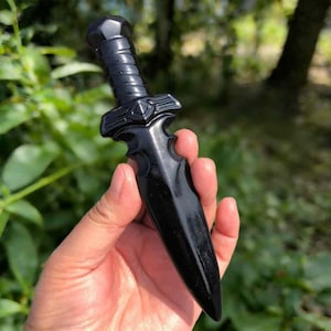 Daga de obsidiana negra de 5,9″ tallada a mano con hoja de piedra natural