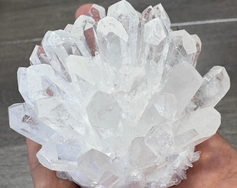 Clear Quartz Crystal Cluster – Sparkling Point Vug, Meditation & Healing Decor