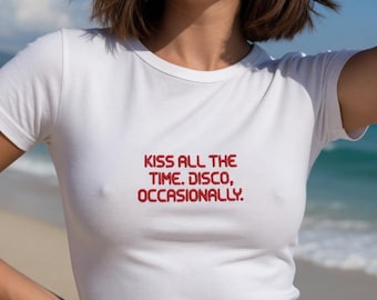 Camiseta Kiss All the Time, camiseta bordada para bebé, top corto estilo Y2K, camiseta con eslogan retro de los 90, conjunto para festival de verano, regalo para ella.