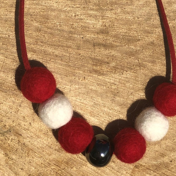 Felt Ball Necklace Etsy