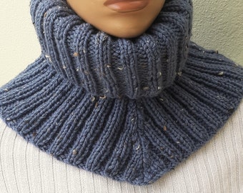 Mens scarf Neck cover Turtleneck collar Hand knit scarf Shoulder cover