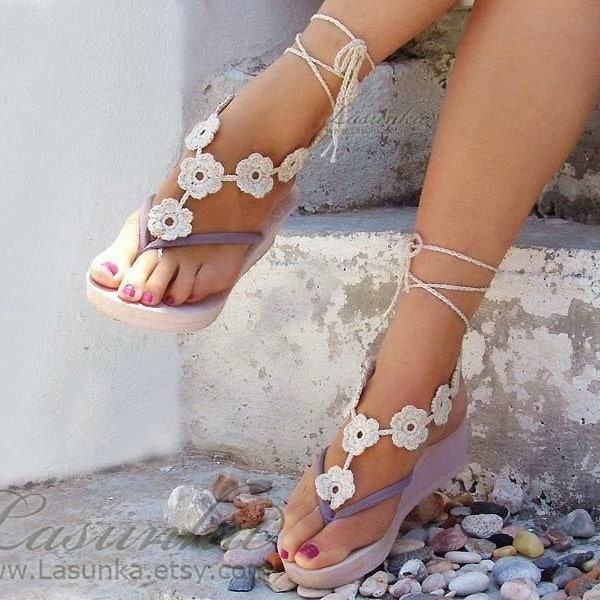 Flower barefoot Crochet lace barefoot sandals Bottomless sandals wedding Floral sandals Footless sandals Crochet anklet Flower foot jewelry