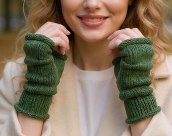 Alpaca arm warmers Green knit mittens Half finger gloves Crochet gloves