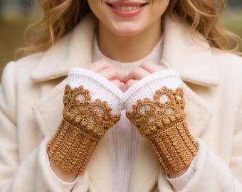 Victorian Style Fingerless gloves – Crochet Lace Wrist Warmers – Cozy Alpaca Gloves – Feminine Winter Gift