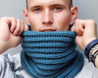 Mens chunky scarf Oversized knit scarf Infinity scarf men Neck warmer Alpaca wool scarf