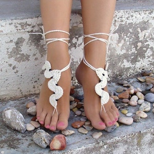 Cream barefoot sandals Soleless sandals for weddings Beach barefoot Crochet foot thong Footless sandals Bridal barefoot Wedding barefoot image 4