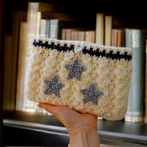 folklore merch, teen girl gifts, taylor swift, crochet book cover, book lover gift, handmade book wrap, cute book pouch, booktok, taylor swiftie merch, taylorswift, knit book sleeve, star book case, gifts for readers