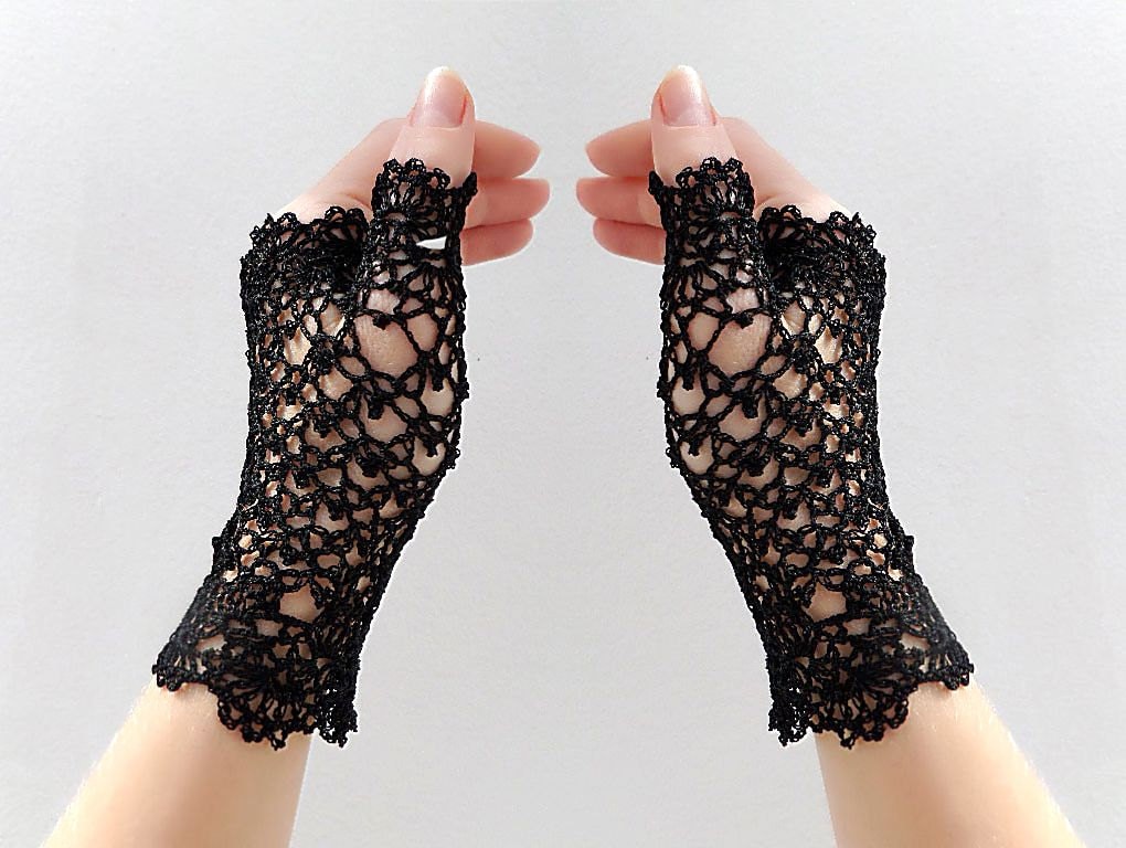 Gothic Lace Gloves Womens Gloves Black Crochet Gloves Short