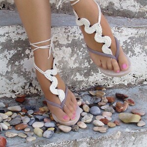 Cream barefoot sandals Soleless sandals for weddings Beach barefoot Crochet foot thong Footless sandals Bridal barefoot Wedding barefoot image 5