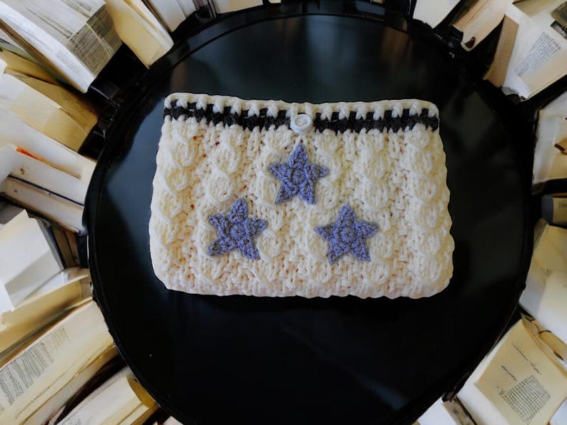 folklore merch, teen girl gifts, taylor swift, crochet book cover, book lover gift, handmade book wrap, cute book pouch, booktok, taylor swiftie merch, taylorswift, knit book sleeve, star book case, gifts for readers
