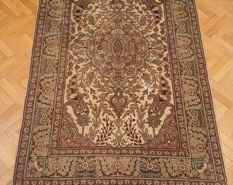 Alfombra turca vintage de lana: alfombra anatolia tejida a mano, con estampado floral tradicional, decoración bohemia.