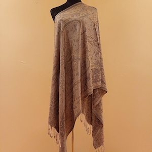 Beige Paisley Pashmina Shawl – Bohemian Neutral Wrap, Winter Scarf