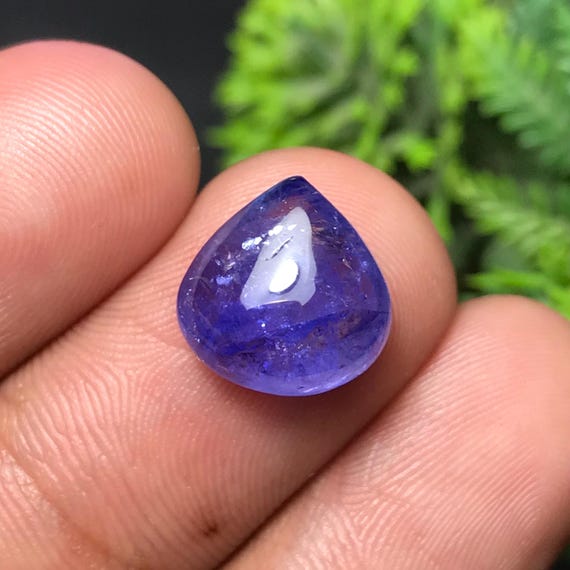 Tanzanite Heart Cabochon: Natural Loose Gemstone (11x11x5mm, 5.90ct