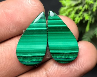 Cabochon met paar natuurlijke malachiet: peer-edelsteen voor het maken van sieraden (24 x 13 x 4 mm, 25,80 kt) MP-011
